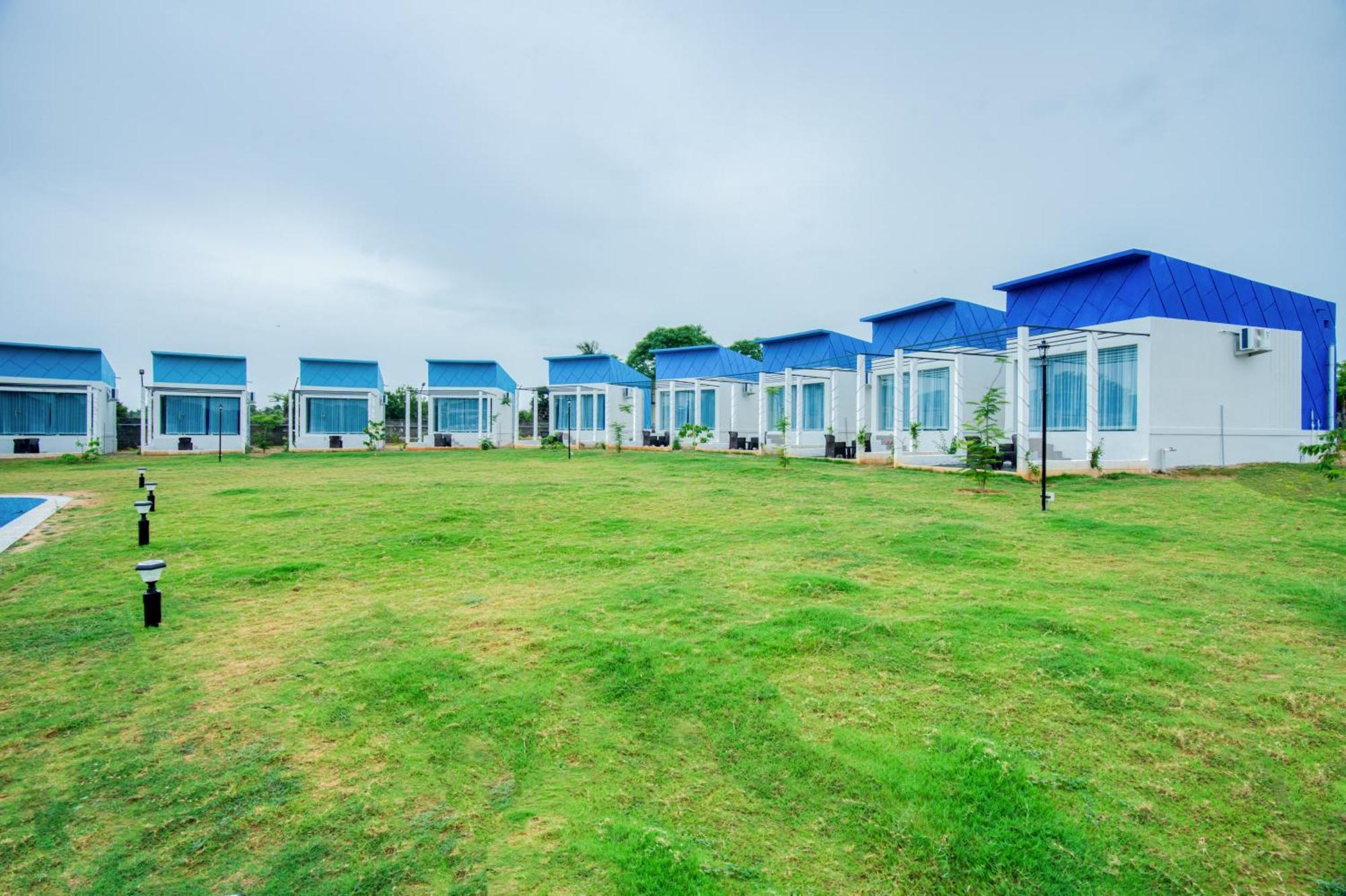 Seaborne Beach Resort Auroville Exterior foto